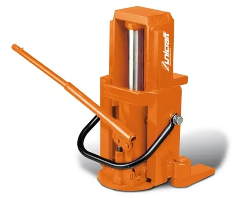 boukal1-3077902
